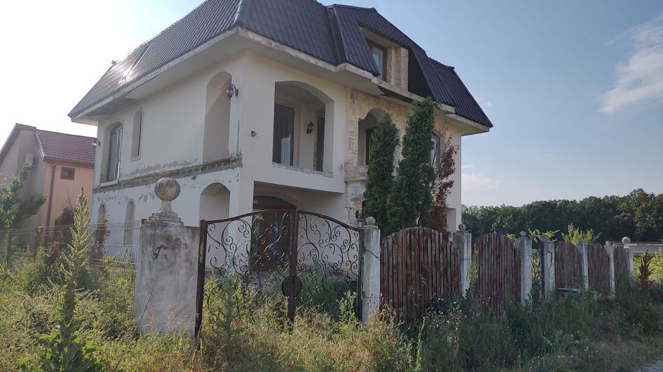 Vila in Balotesti | langa Pădure - Poză 11
