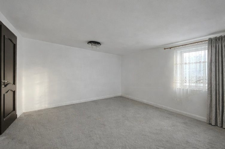 🏡 Casă modernă cu 15 ari teren | Zonă liniștită | Vicov de Sus - Poză 5