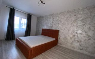 CASA FINALIZATA SI MOBILATA ZONA LAPUS - Poză 6