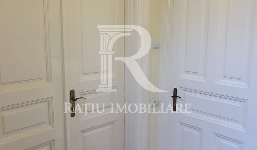 Apartament cu 2 camere | Etajul 1 | Pietonala | Ultracentral | Oradea - Poză 15