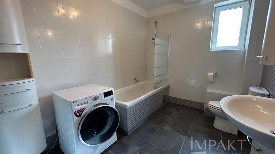 Apartament de inchiriat cu 3 camere in cartier Andrei Muresanu! - Poză 9