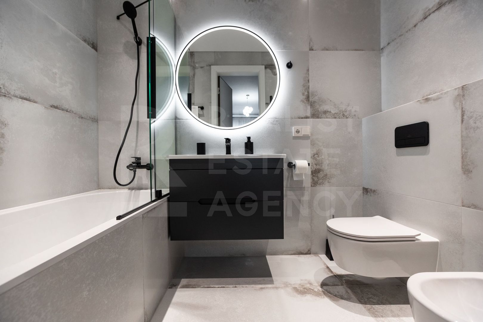 Chirie, apartament, 2 camere, str. București, Centru - Poză 13