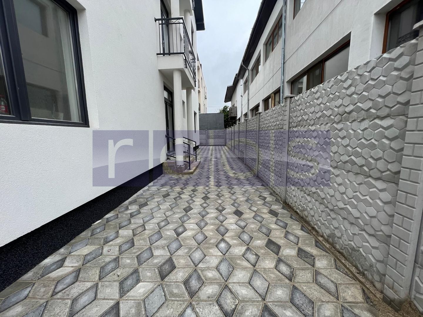 INCHIRIERE VILA P+2+M | NEMOBILATA | ZONA MIHAI BRAVU - Poză 14