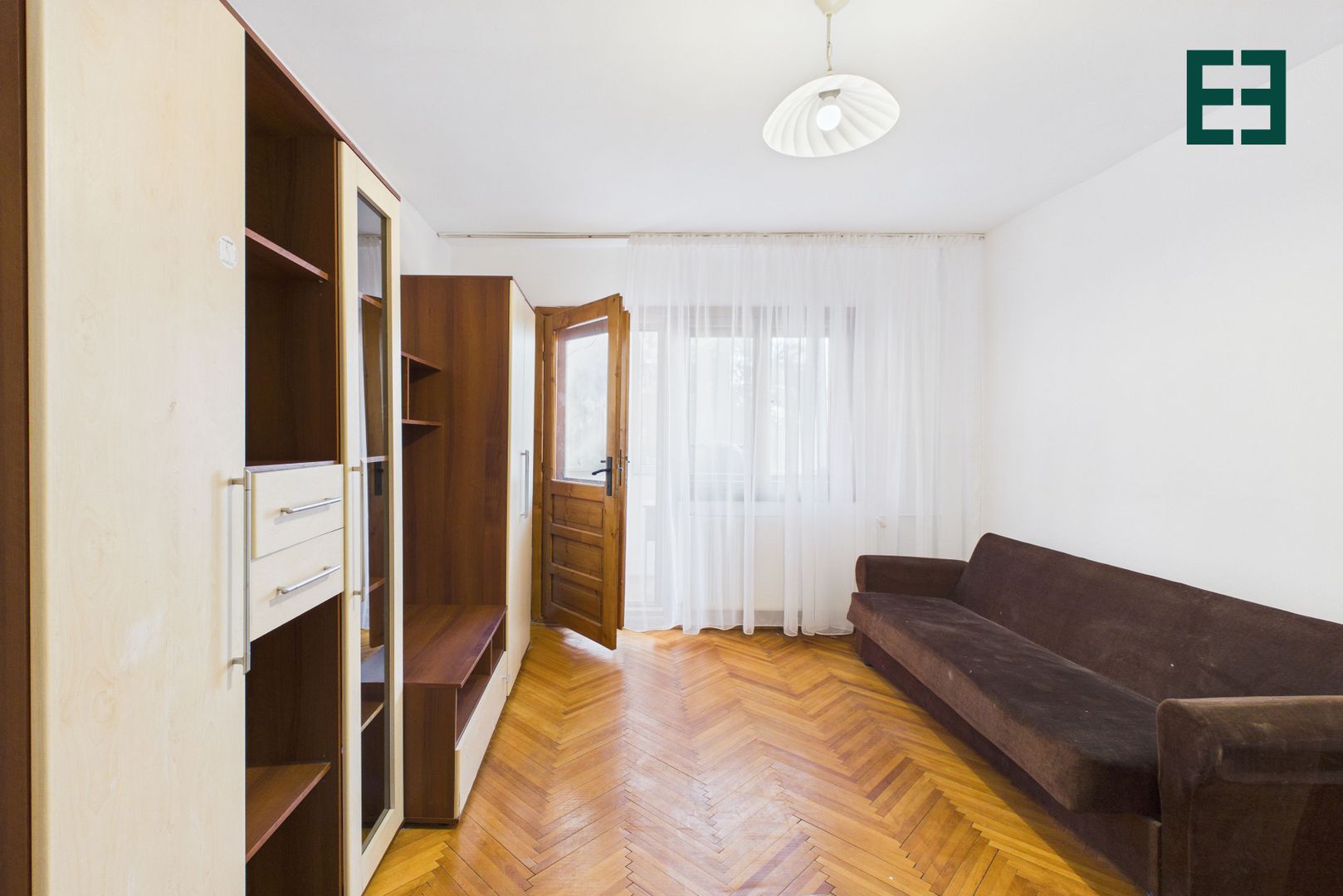 Apartament cu 2 camere etaj 2 - Complex Studențesc - Timișoara - Poză 2