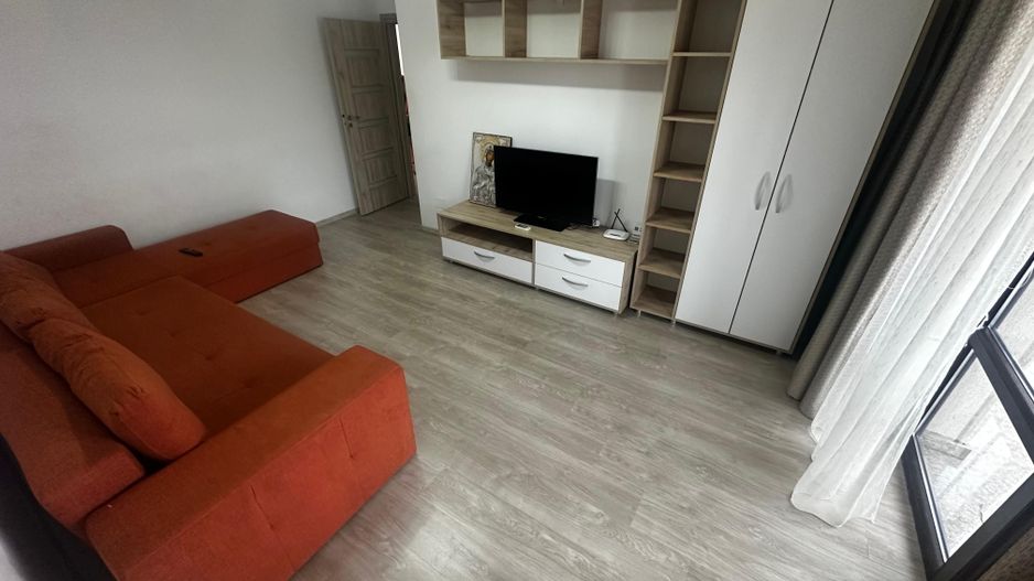 AP. 2 CAMERE - PARULUI, BLOC NOU, LOC PARCARE, BUCATARIE INCHISA - Poză 1