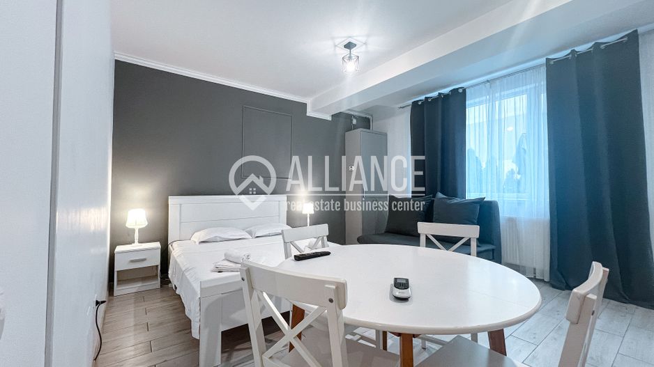 MAMAIA NORD(COD 05) Studio Elegant si Curte Proprie la Malul Marii! - Poză 1