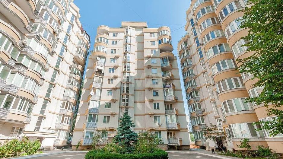 Apartament cu 3 camere Buiucani- Flacăra - Poză 18