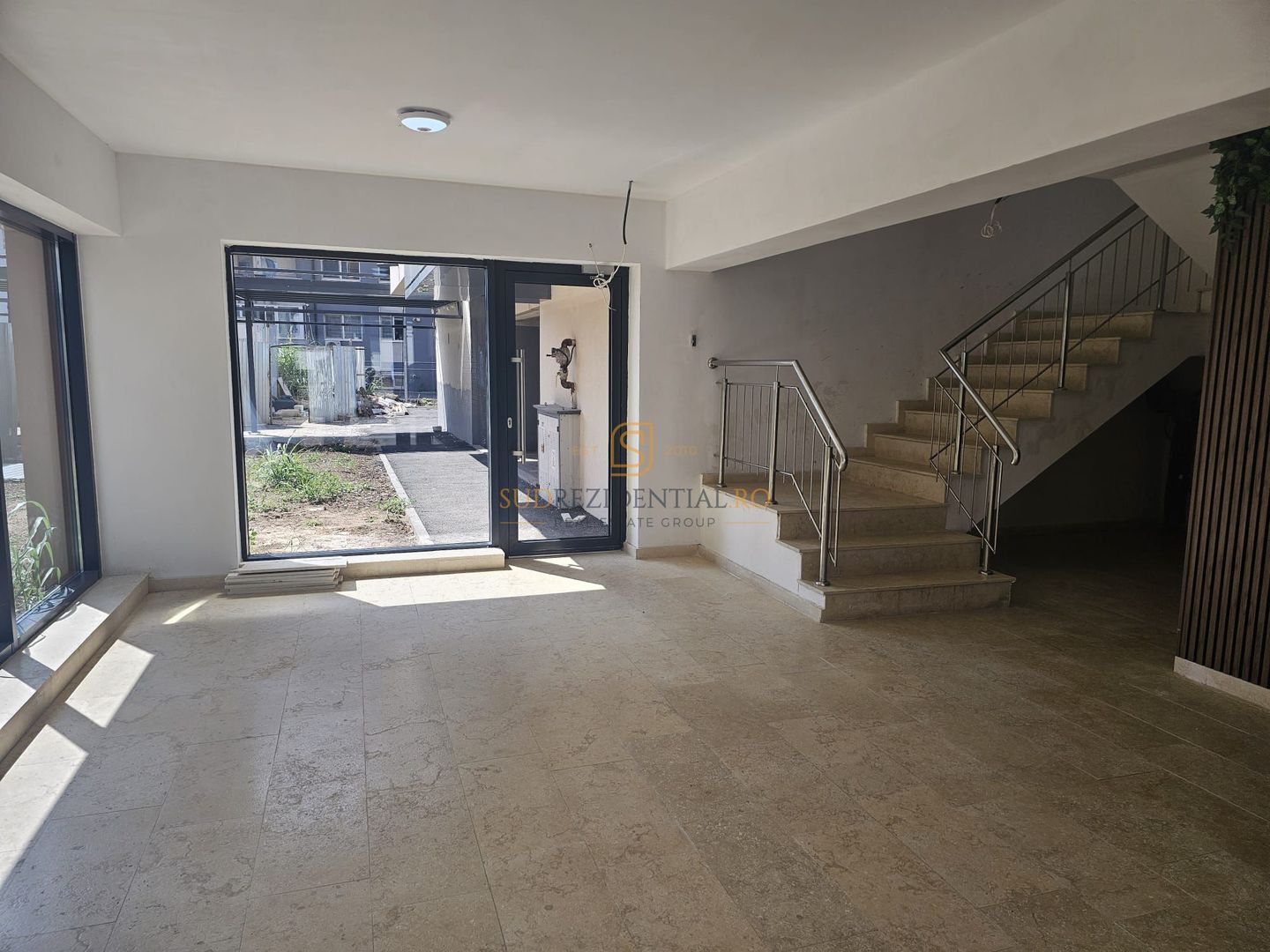 Apartament 2 camere la 10 minute de Metrou Aparatorii Patriei - Poză 14