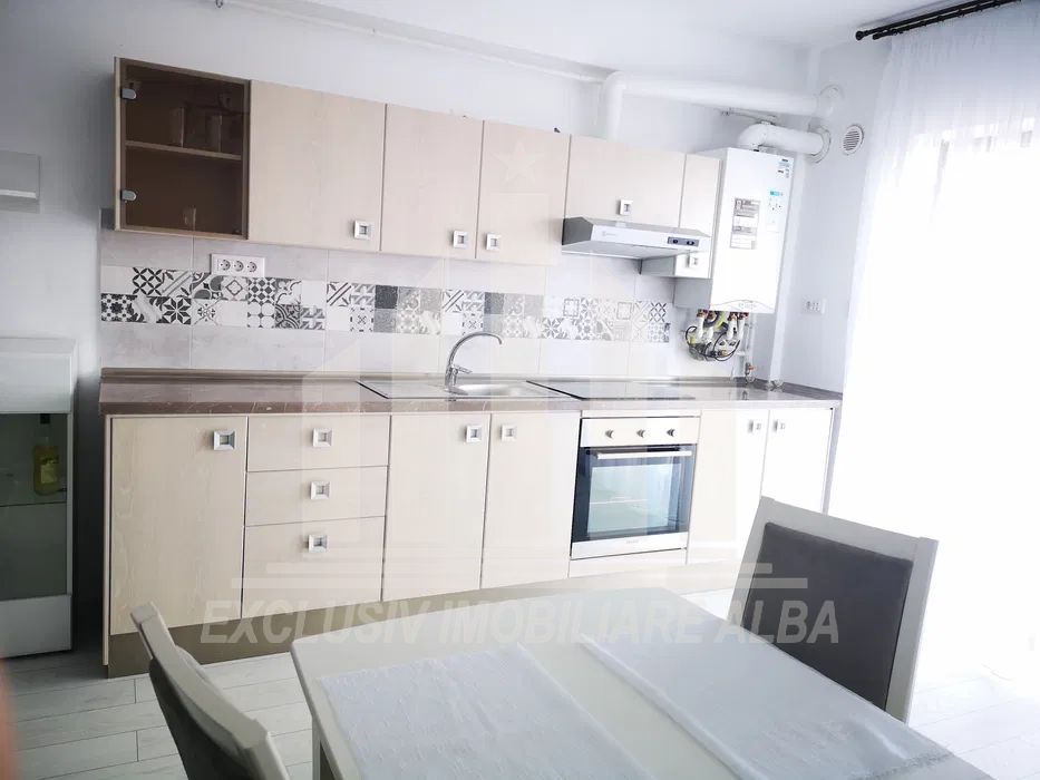 Apartament 2 camere decomandate, Cetate - Poză 4