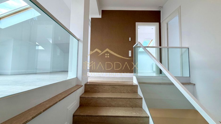 Vila cu 9 camere *900 teren* & piscina privata // Pipera - Poză 16