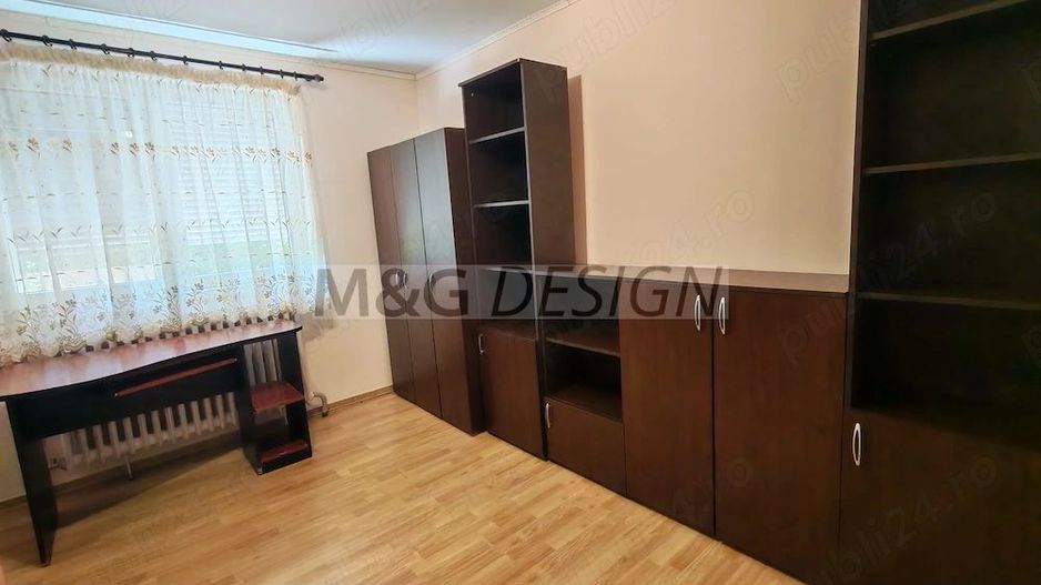 Garsoniera zona Buziasului etaj 2 - Poză 3