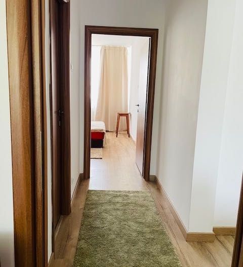 Apartament 3 camere Gara De Nord Langa Hotel Ibis - Poză 2