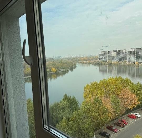 Pers fizică - Apartament de vis cu 3 camere şi vedere superba spre lac! - Poză 10