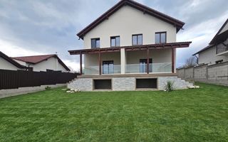 Casa 4 camere, 2 bai, curte si terasa Sibiu Calea Cisnadiei - Poză 2