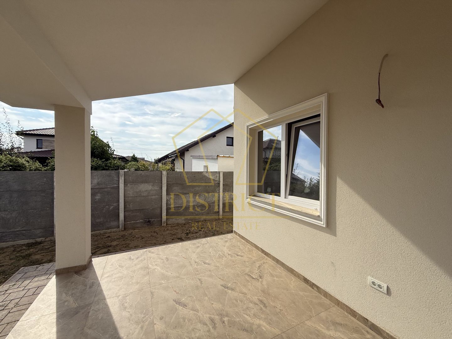 Duplex spatios cu 4 camere 109 mp | Mosnita Veche - Poză 15