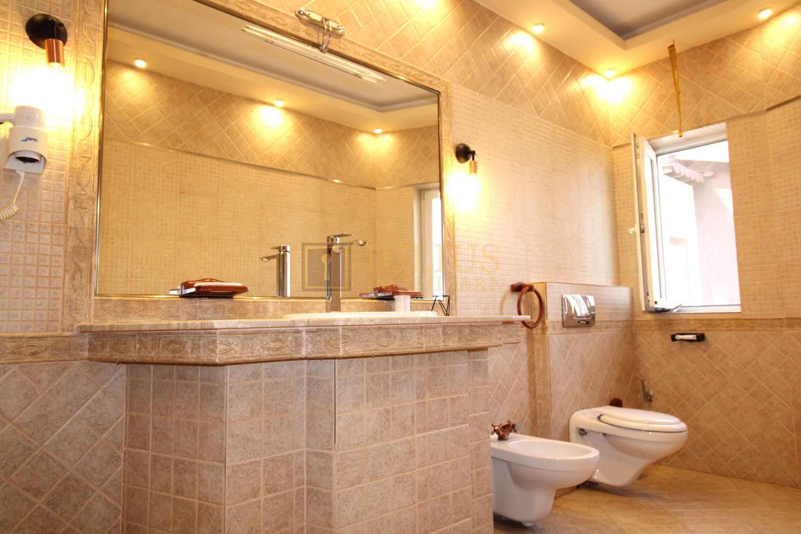 Casă individuală – Dumbrăvița, mobilata si utilata, spatii generoase. - Poză 19