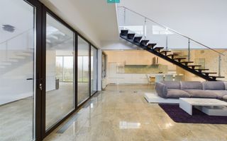 Vilă de lux cu două locuințe, în Dumbrăvița – Locație Excelentă! - Poză 4