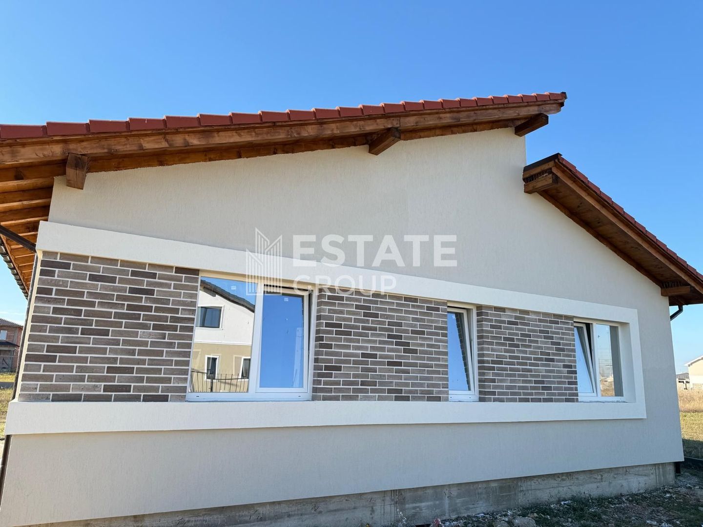 Casa individuala pe parter Mosnita Noua - Poză 3