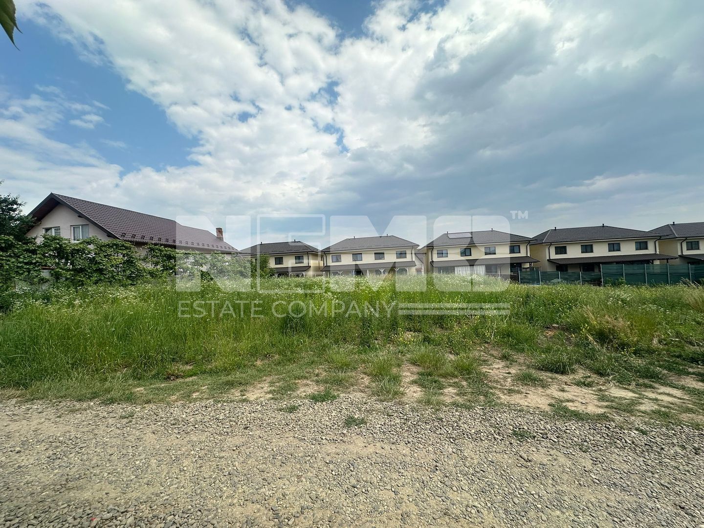 Teren intravilant | Ipotesti, Suceava | 1.200 MP | 78.000€ - Poză 1