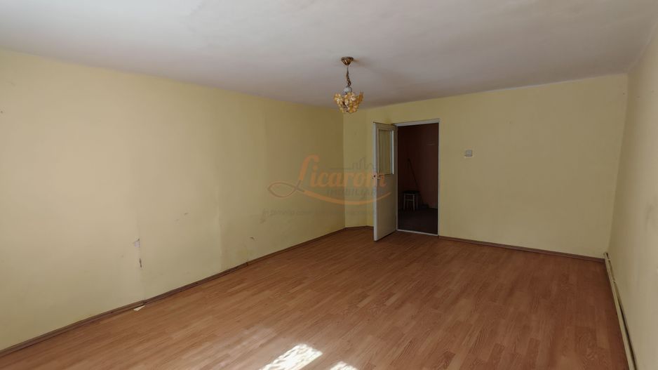 Casa singur in curte zona ZONA ISTORICA langa Seminarul Teologic - Poză 5