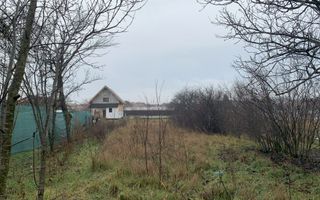  Casa cu teren generos de 1084 mp in centrul comunei Pischia, strada principala - Poză 6
