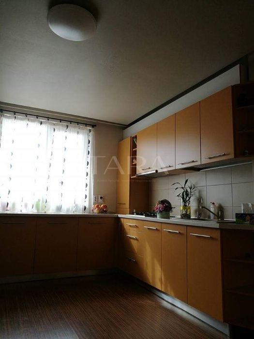 Apartament 3 camere, Floresti, zona Atelier Pizza. - Poză 6