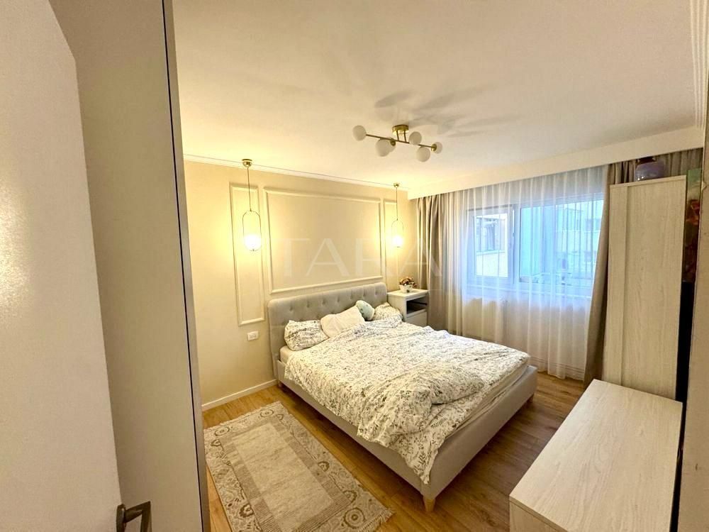 | 2 camere | decomandat | ZONA BIG | - Poză 1