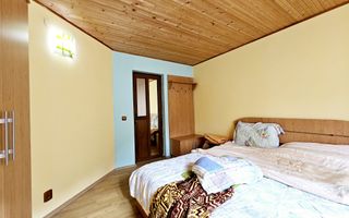 Casa de vacanta cu potential de Pensiune Turistica, Ramet - Poză 7