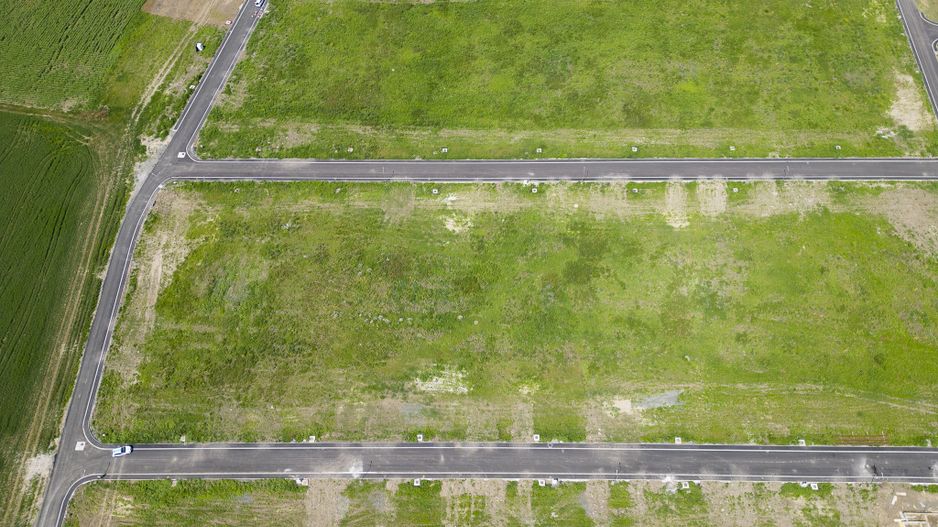 Loc de casa de 476 mp în Via Carmina - Poză 17