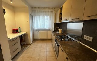 4 camere, 2 bai, centrala proprie - Poză 6