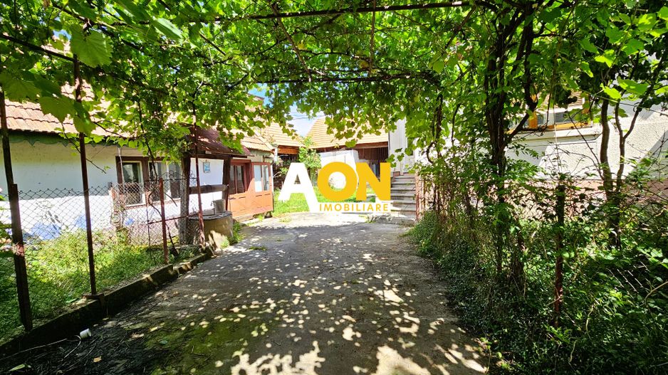 Casa tradițională de vânzare în Săsciori, Alba, 1384 mp teren - Poză 15