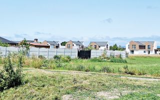 Brasov, cartier Stupini, zona de case noi, 608mp, pret 59900 euro. - Poză 2