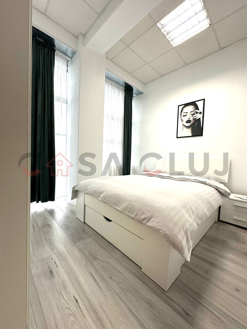 3 camere , etaj intermediar, Piața 1 mai! - Poză 12