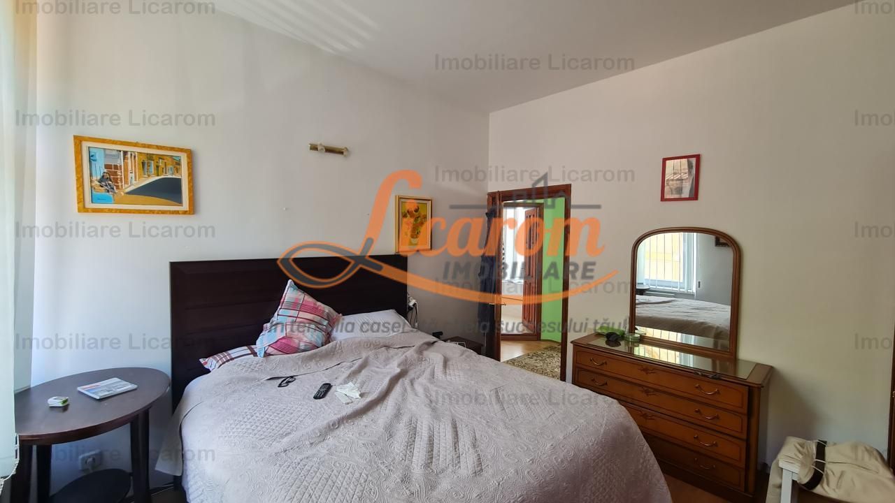 Apartament 3 camere la casa Centru Istoric utilat,mobilat 265000Eur - Poză 17