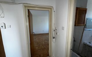 APARTAMENT 2 CAMERE, ETAJ 3, CAMPULUNG, ARGES - Poză 10