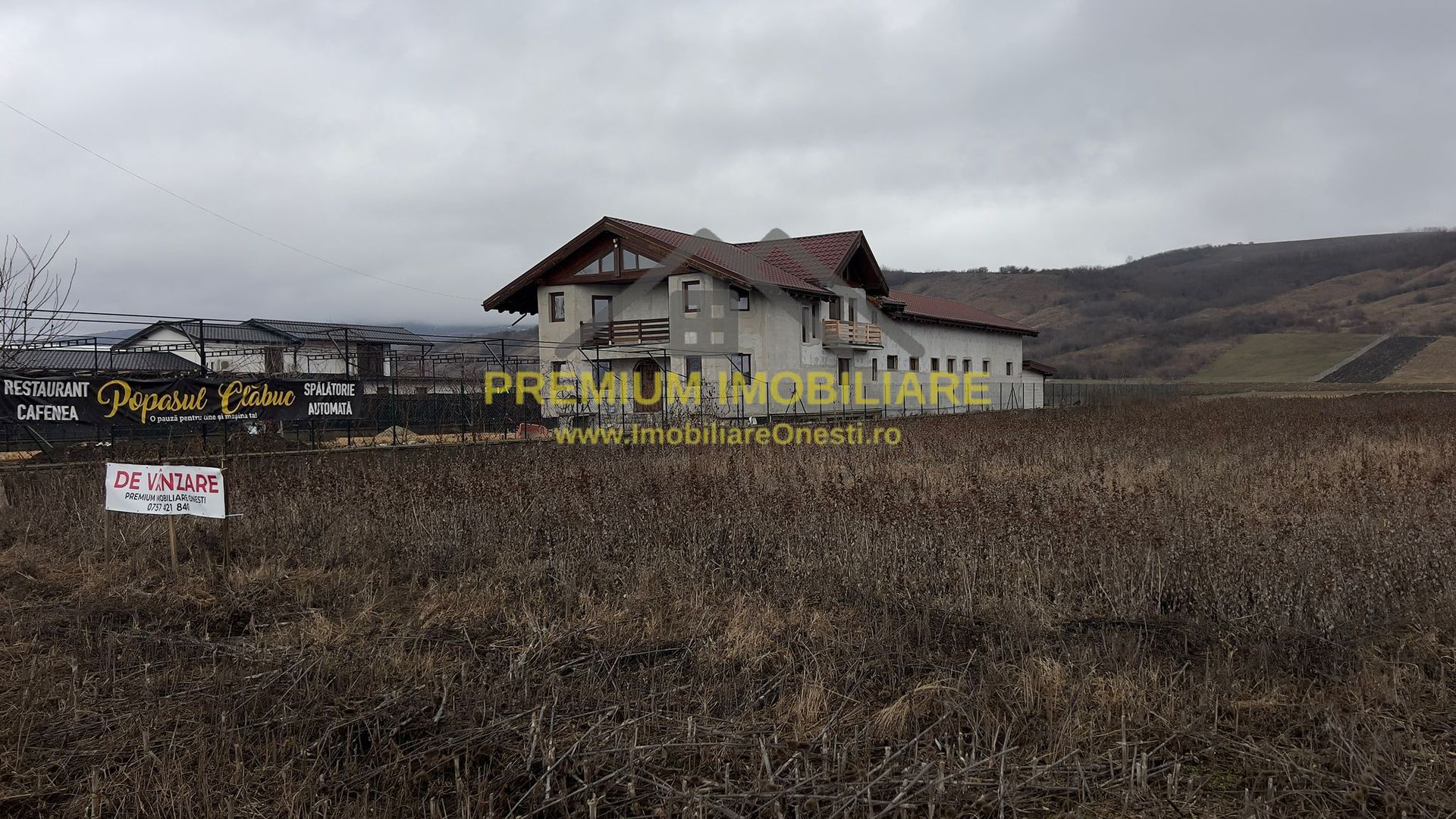 Teren intravilan de vânzare – 10 km de Onești - Poză 1