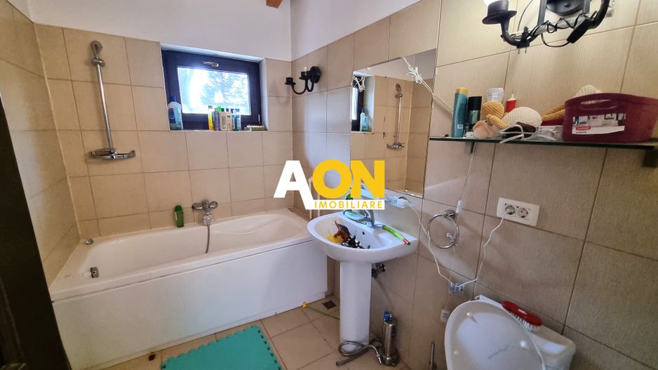 Casa de vanzare 5 camere, 980 teren, zona Piata Cetate - Poză 13