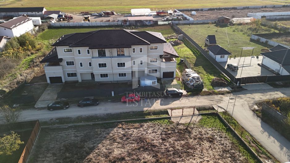 Case cu suflet – 455 mp utili + teren 1.000 mp Bălăceanca - Poză 1