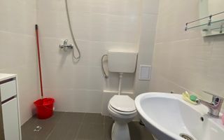 Spatiu birou - Poză 13