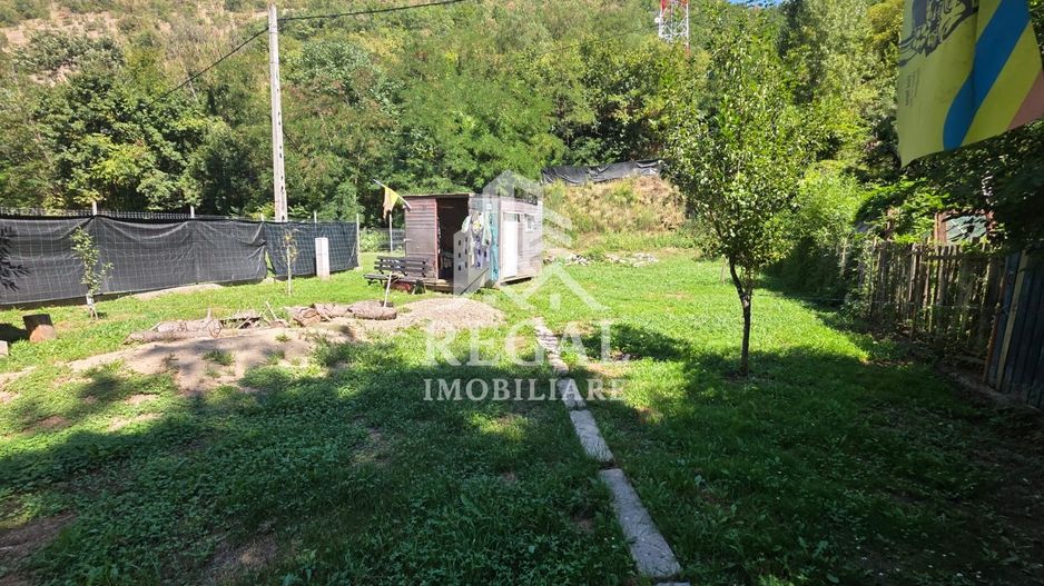 Teren intravilan de vânzare în Groș – 566 mp - Poză 2