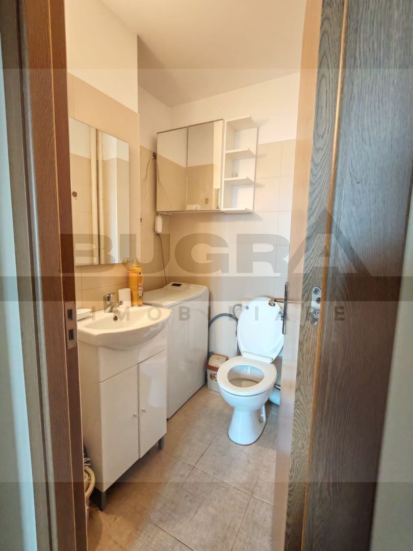 Apartament de 4 camere, decomandat, 79mp, parcare, zona BIG - Poză 9