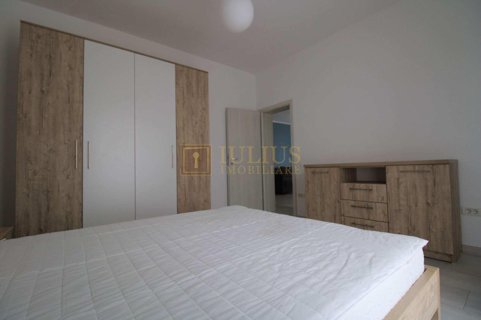 Selgros -Dumbravita, mobilat modern, loc parcare inclus. - Poză 11