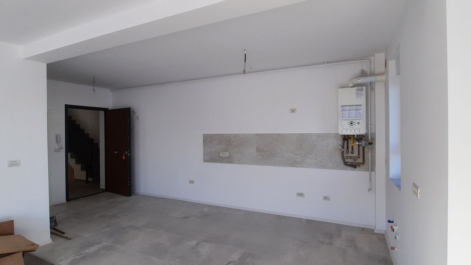 SAD  cu 2 camere si loc de parcare - Poză 2
