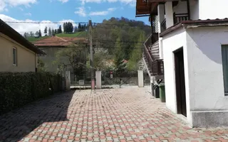 Pensiune lângă Castelul Bran | 9 camere | Pregătită pentru activitate - Poză 18