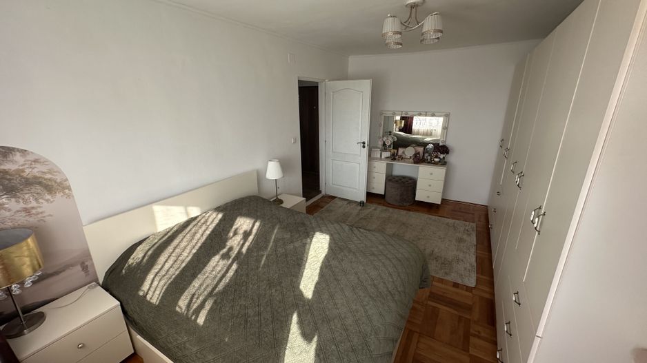 Apartment 3 camere mobilat - Poză 18