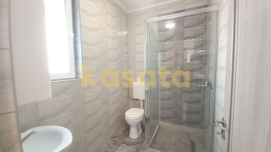 Vilă Modernă 4 Camere | Curte Privată | Zonă Excelentă & Facilități - Poză 36