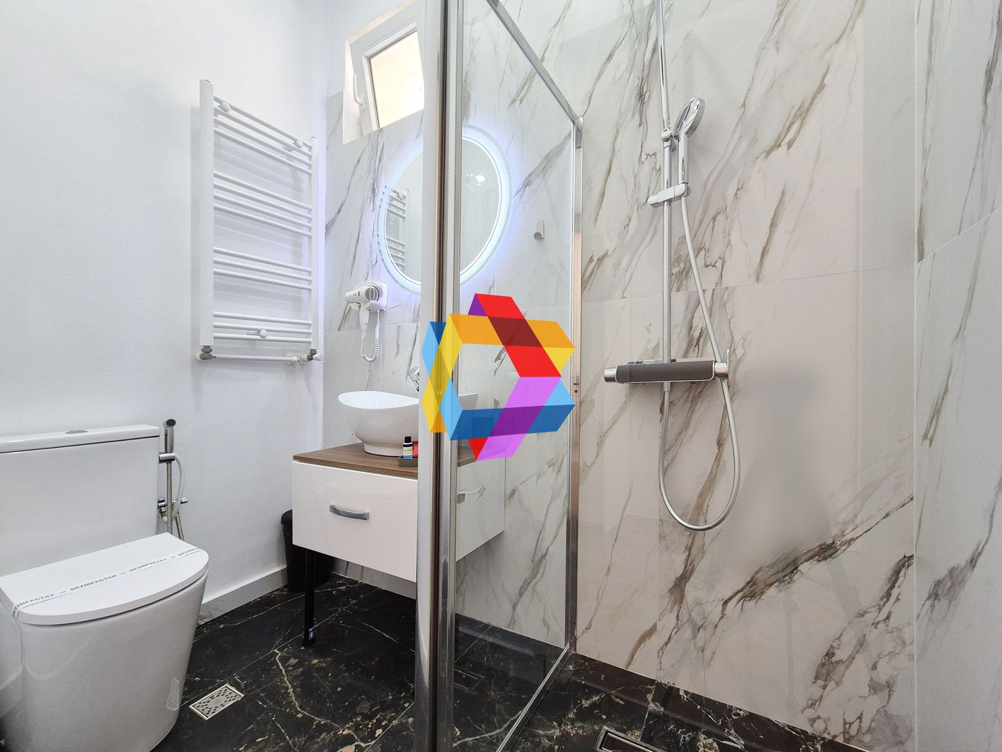 Casa regim hotelier la cheie -225 mp - Poză 4