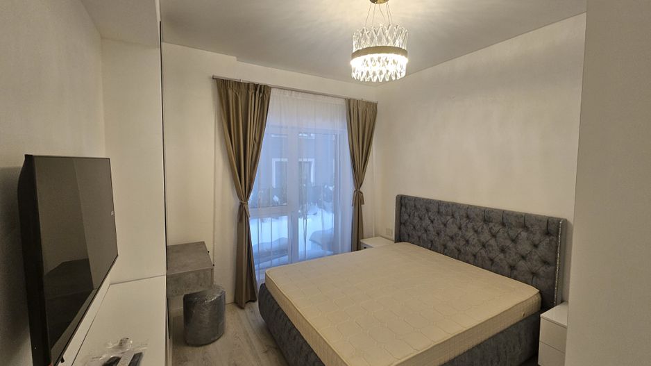 PRIMA INCHIRIERE Apart 2 cam cu terasa 12 mp si loc de pacare AMBIANCE - Poză 12