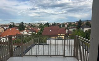 Apartament 2 camere vedere panoramica zona Piata Cipariu - Poză 2