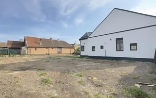 Inchiriere Casă 3 camere 154 mp, Teren 630 mp - Str. T. Vladimirescu - Carei - Poză 13